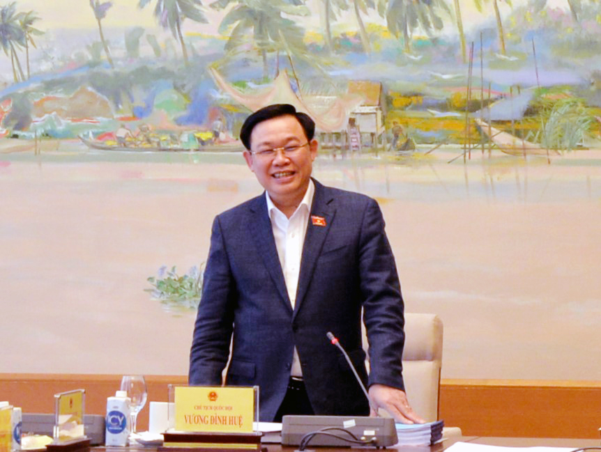 Chủ tịch Quốc hội làm việc với Thường trực Ủy ban Khoa học, Công nghệ và Môi trường